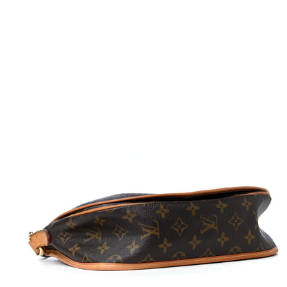 Louis Vuitton Monogram Menilmontant PM 5 of 8