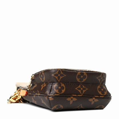 Louis Vuitton Monogram Utility Phone Sleeve 4 of 5