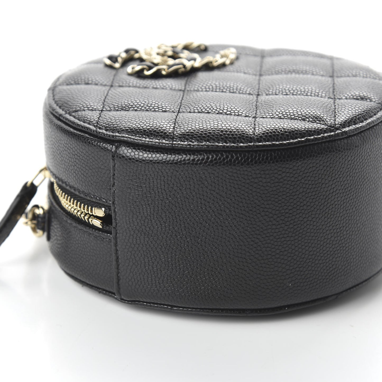 Caviar Quilted French New Wave Round Clutch With Chain Black