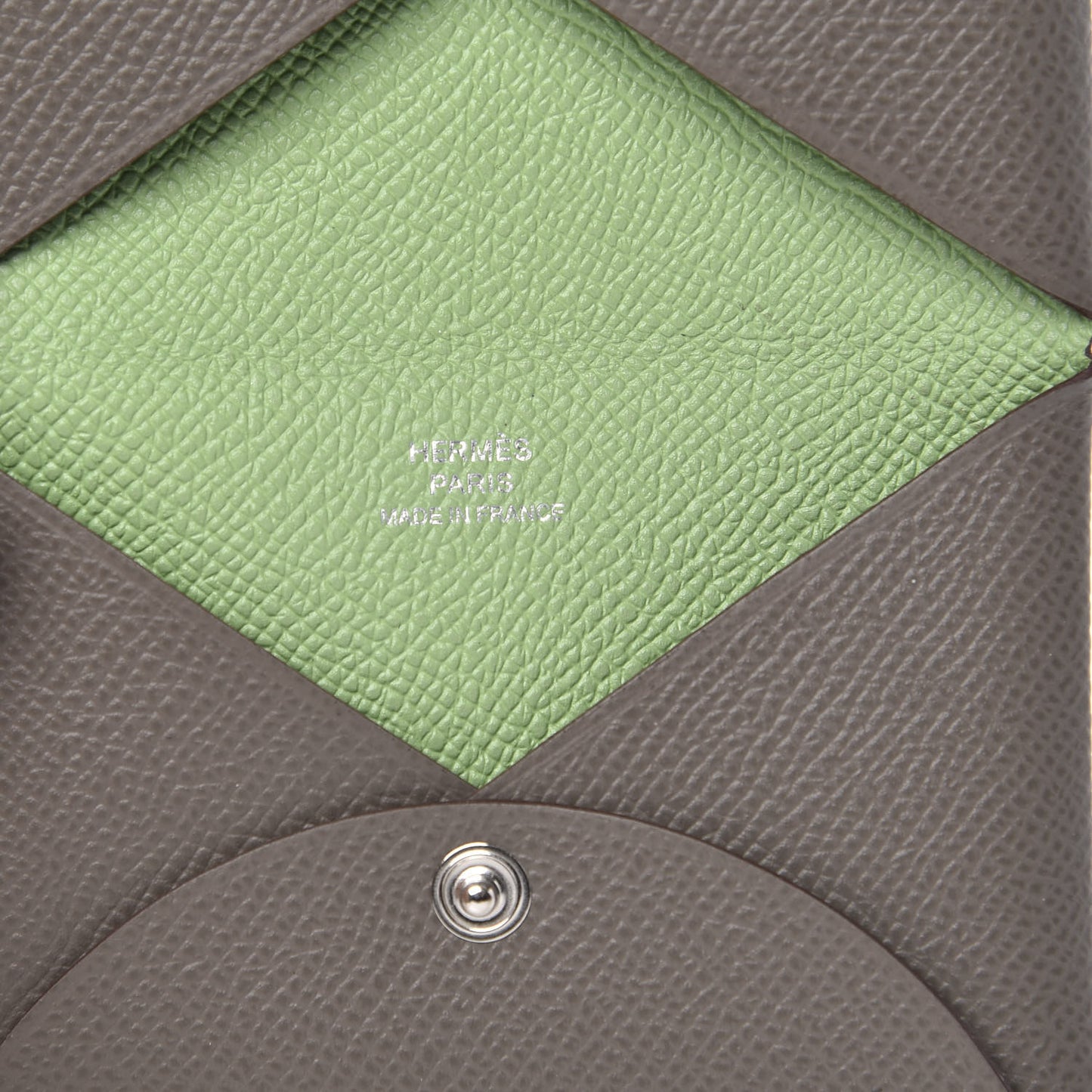 Epsom Verso Calvi Card Case Etain Vert Criquet