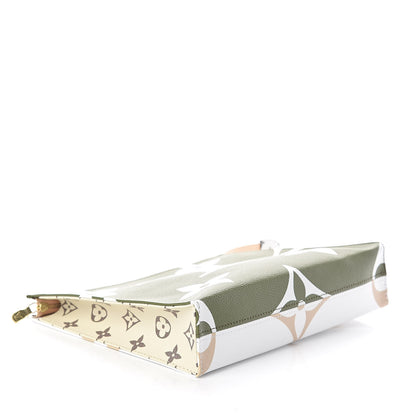 Louis Vuitton Monogram Giant Toiletry Pouch 26 Kaki 4 of 8