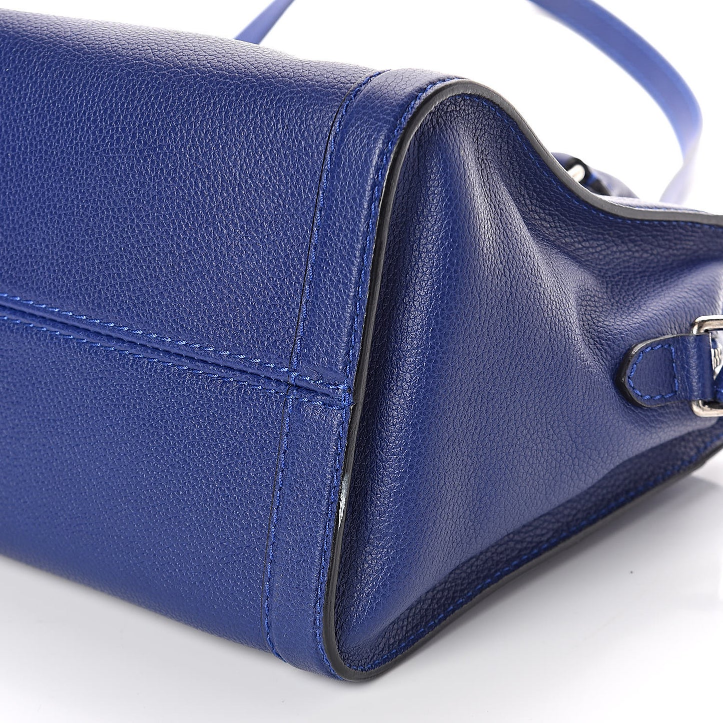 Pebbled Calfskin Small Skull Padlock Zip Around Tote Ultramarine