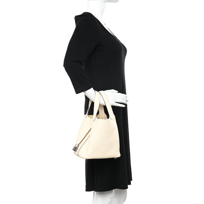 Hermes Taurillon Clemence Picotin Lock 18 PM Nata 2 of 12