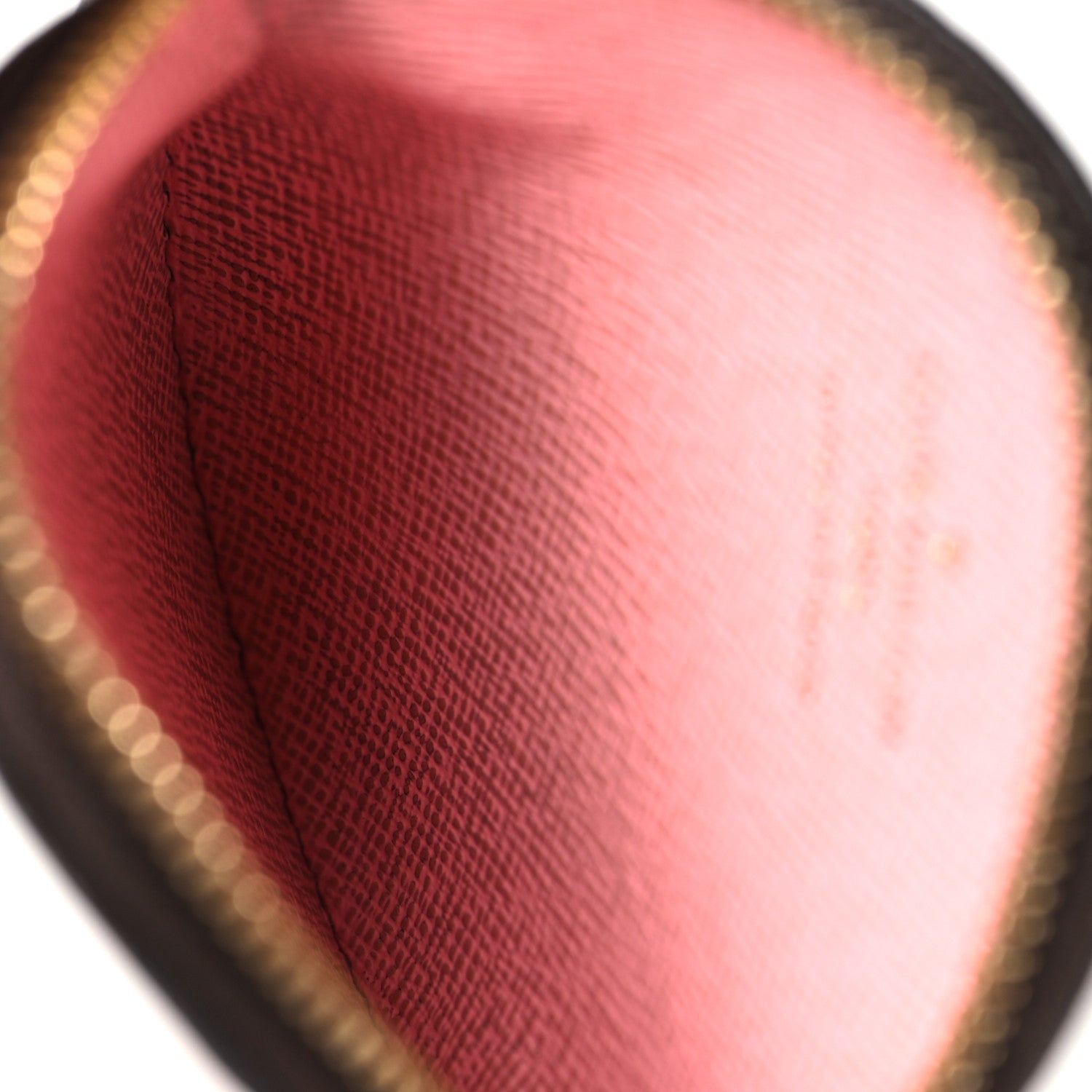 Louis Vuitton Monogram 2020 Christmas Animation Swing Ride Round Coin Purse Pink Poppy 5 of 9