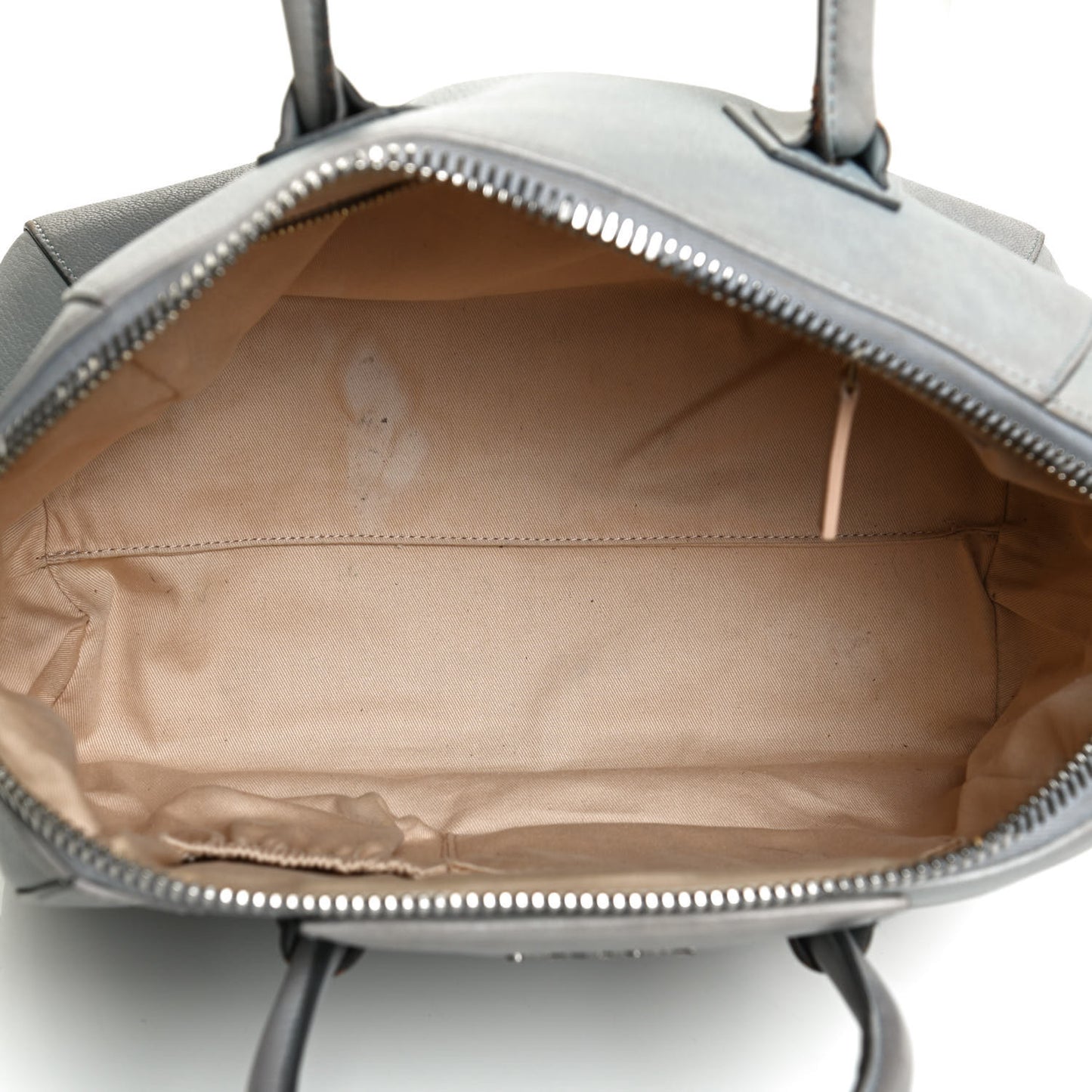 Sugar Goatskin Medium Antigona Pearl Grey