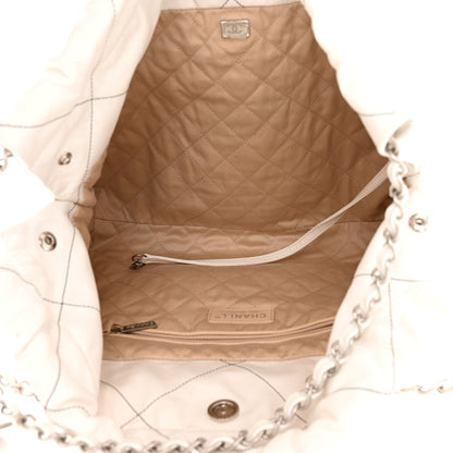 Chanel Shiny Calfskin Quilted Chanel 22 White Black 6 of 14