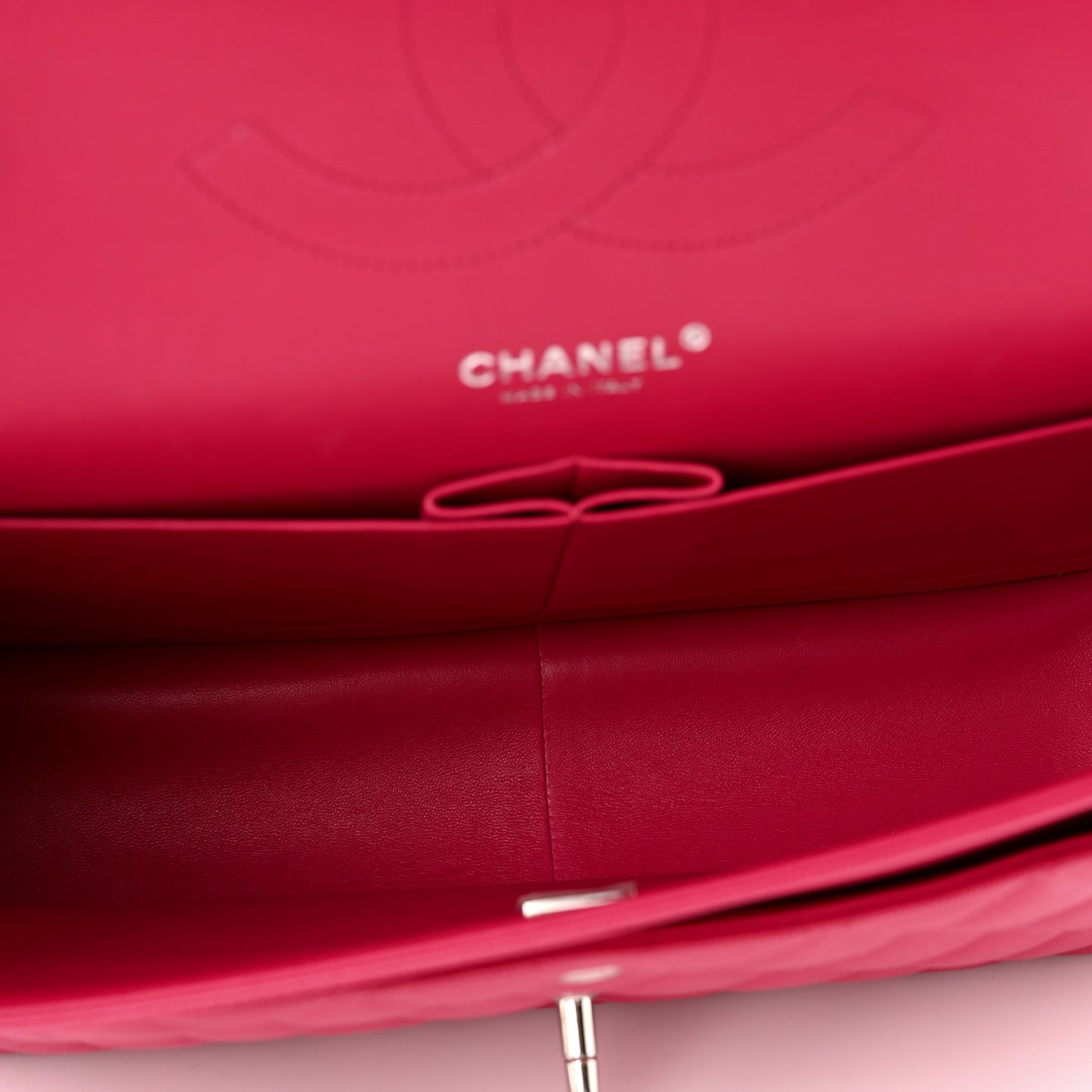 Caviar Quilted Jumbo Double Flap Dark Pink