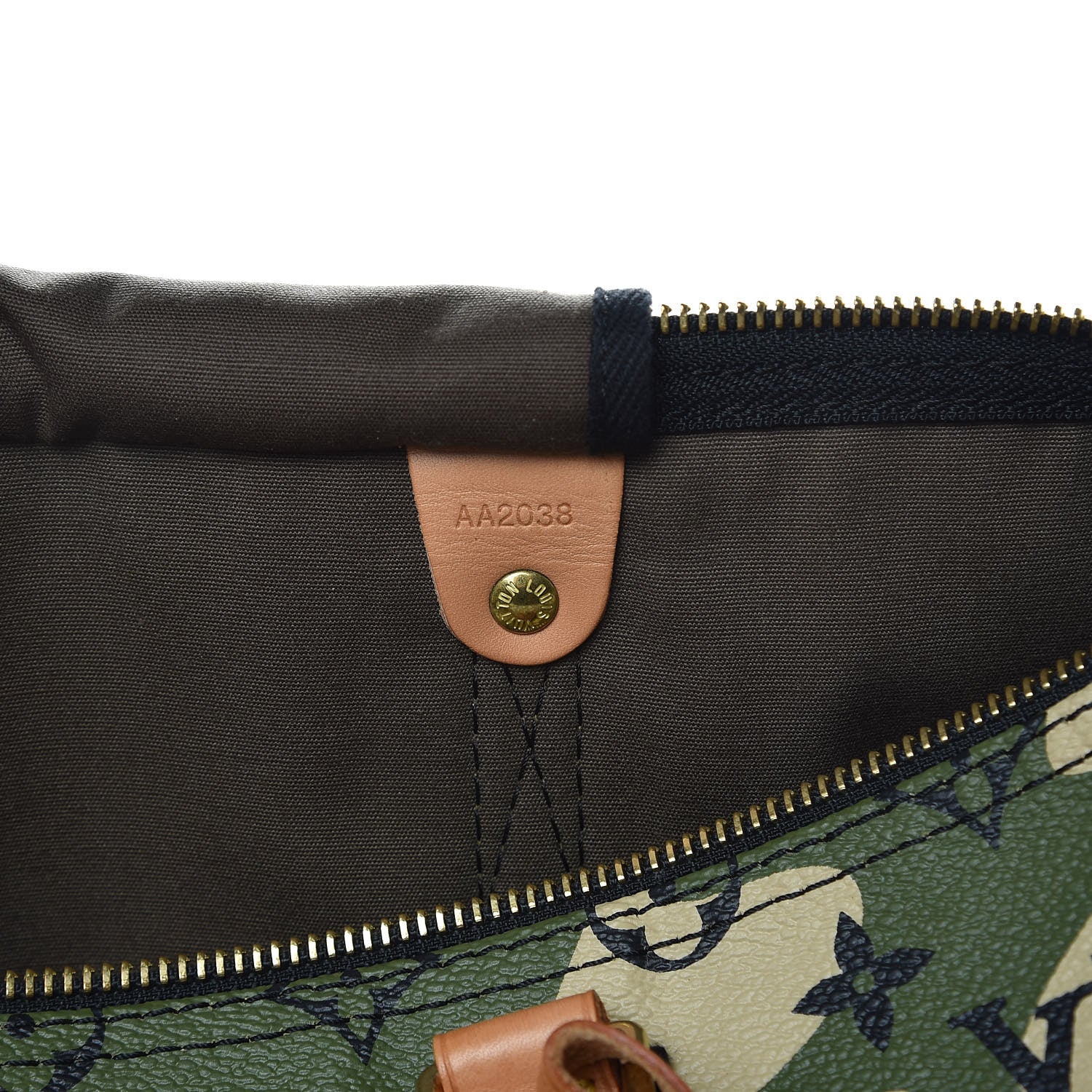 Louis Vuitton Monogramouflage Speedy 35 6 of 15