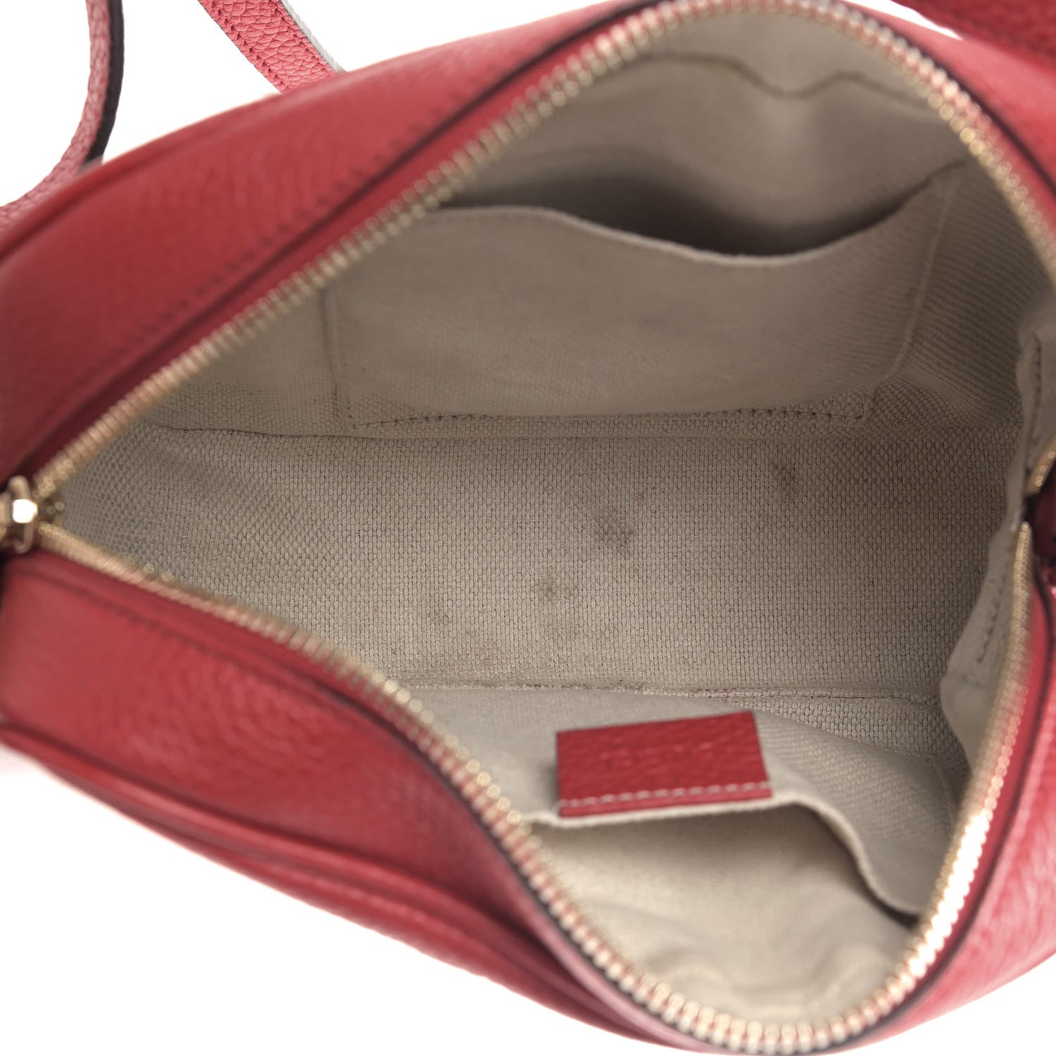 Gucci Pebbled Calfskin Small Soho Disco Bag Tabasco Red 4 of 5