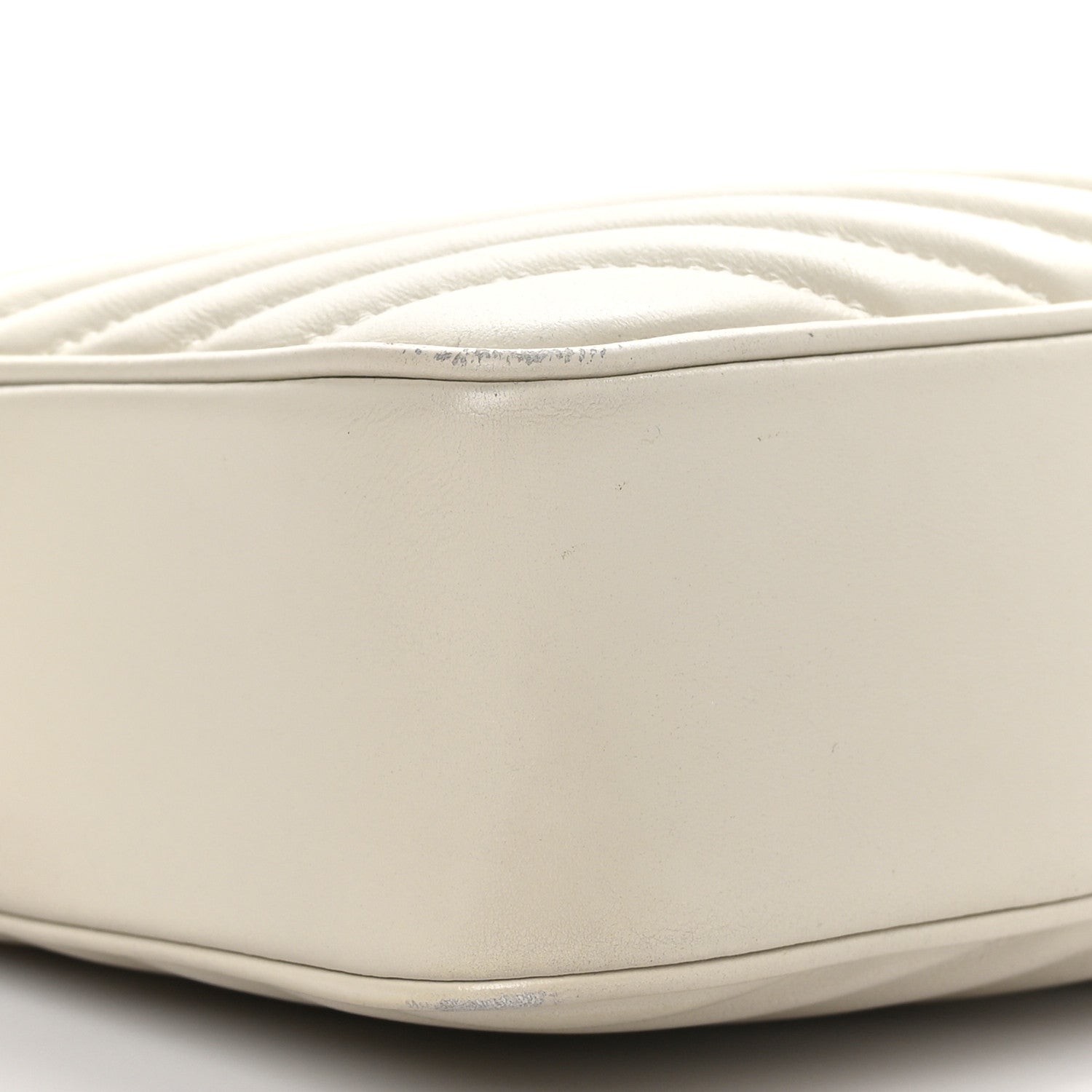 Saint Laurent SAINT LAURENT Calfskin Matelasse Monogram Lou Camera Bag Crema Soft 9 of 14