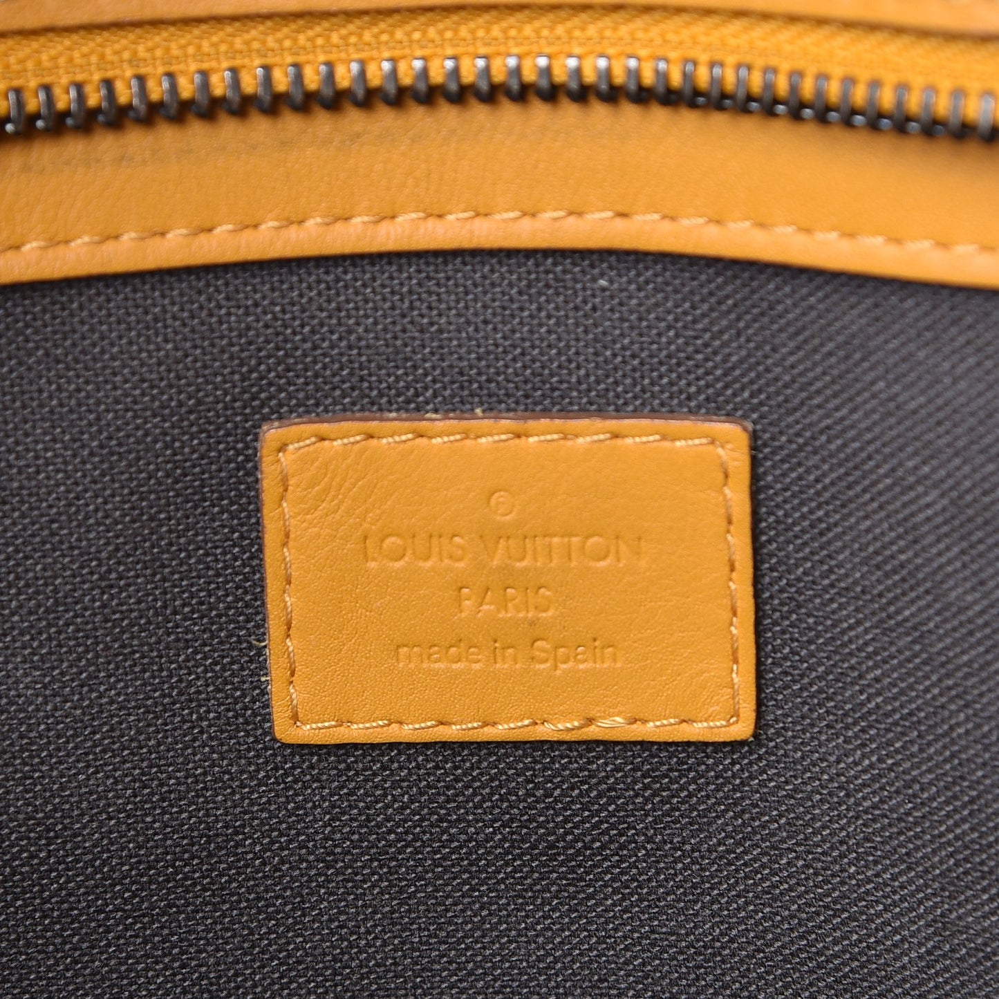 Damier Infini Tadao Solar