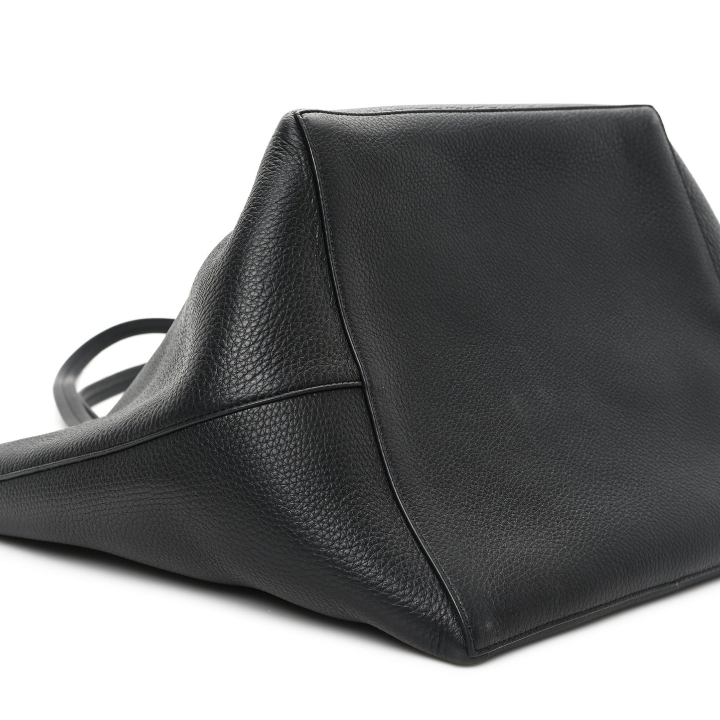 Grained Calfskin Park Tote Three Black