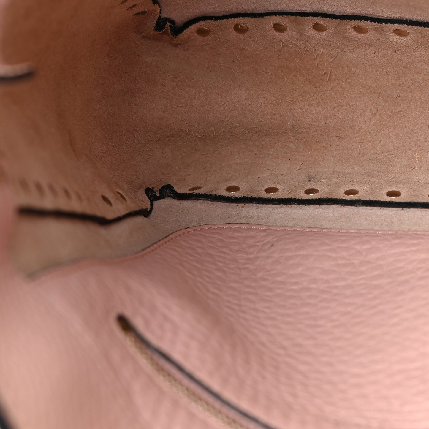 Pebbled Calfskin Small Rockstud Flip-Lock Messenger Bag Water Rose