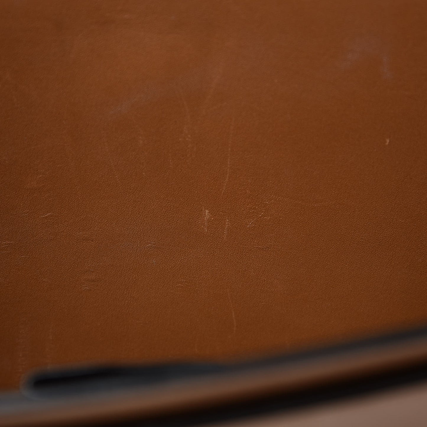 Calfskin Medium Bi-Color Case Flap Camel