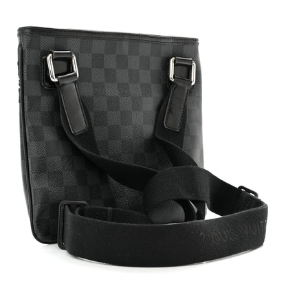 Louis Vuitton Damier Graphite Thomas 3 of 9