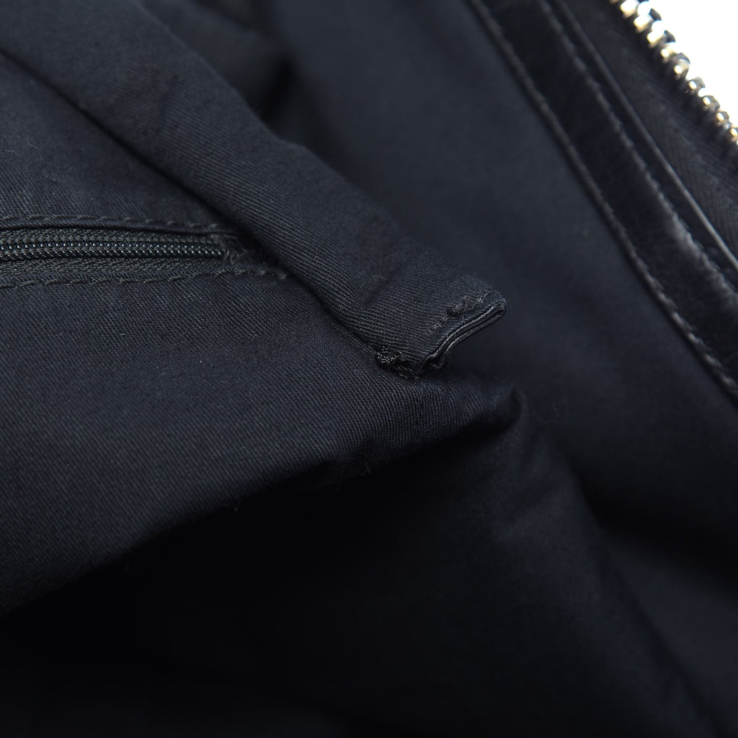 Lambskin Tinhan Hobo Black