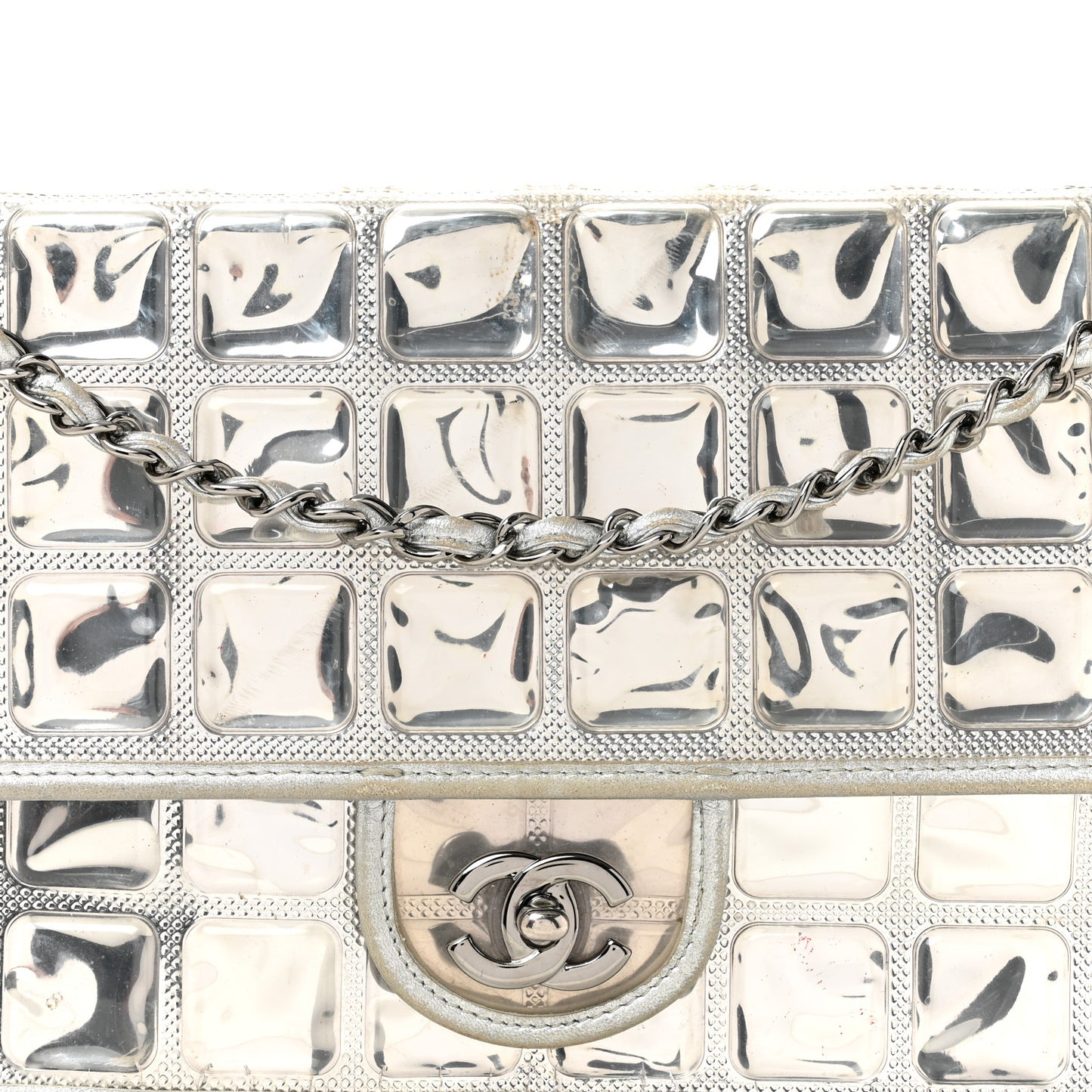 Vinyl Large Ice Cube Flap Silver