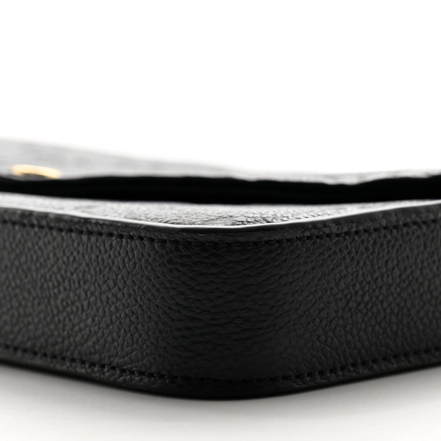 Empreinte Pochette Felicie Chain Wallet Black