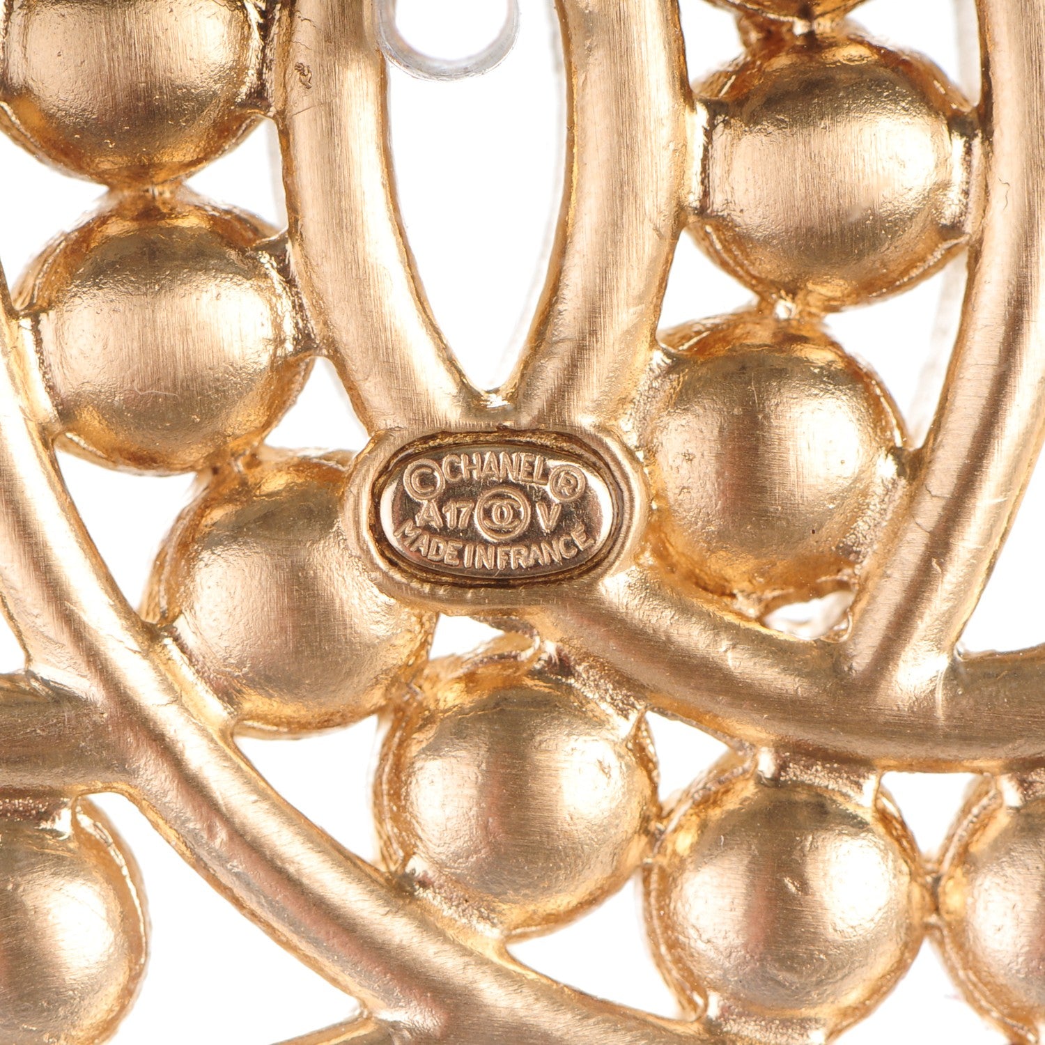 Chanel Pearl CC Brooch Gold 4 of 4