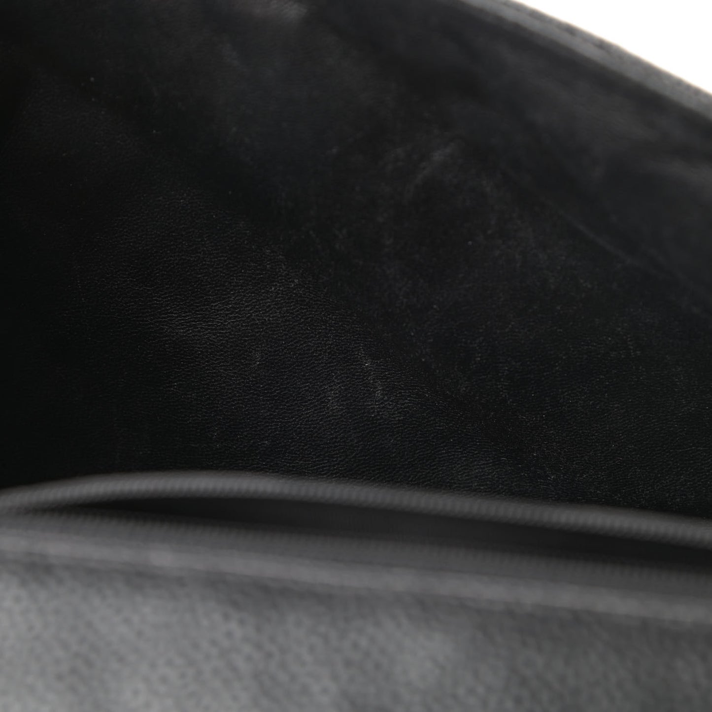 Caviar Quilted Jumbo Single Flap Black