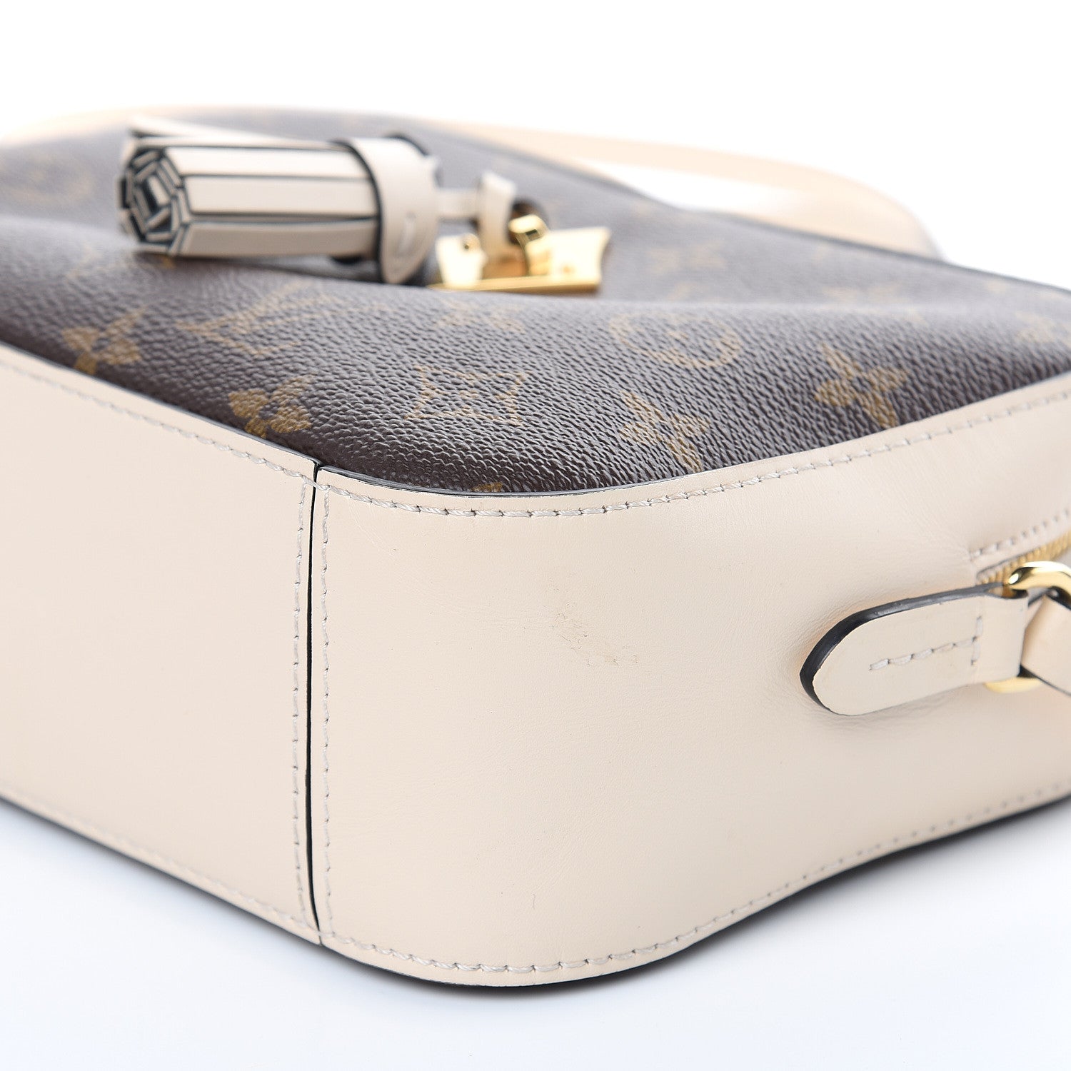 Louis Vuitton Monogram Saintonge Creme 8 of 12