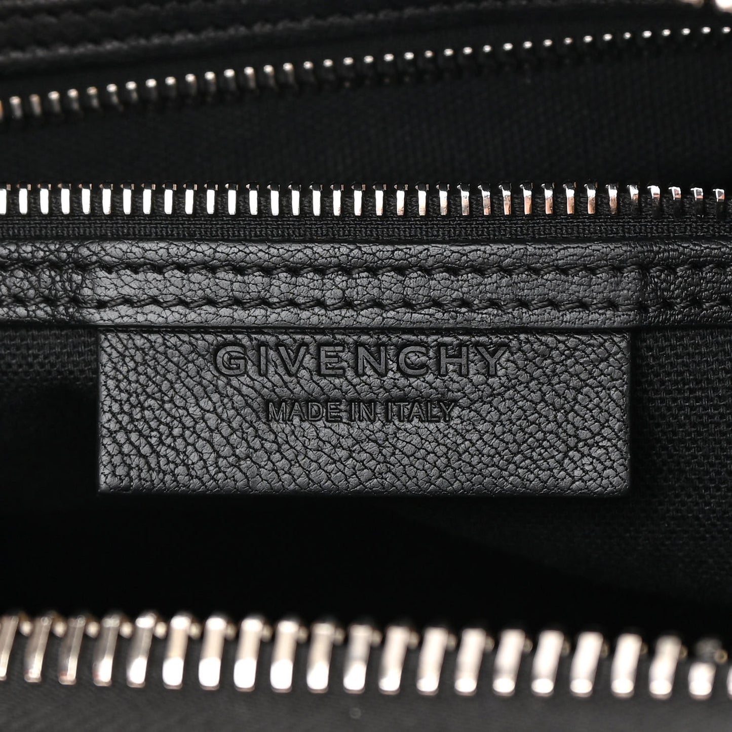 Sugar Goatskin Small Antigona Black