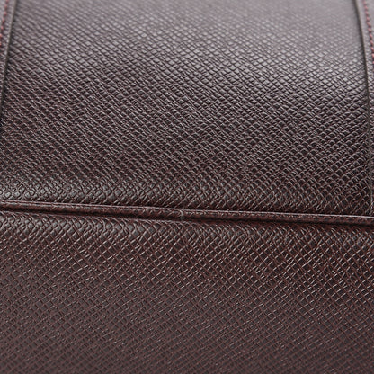 Louis Vuitton Taiga Porte Documents Voyage PM Acajou 11 of 11