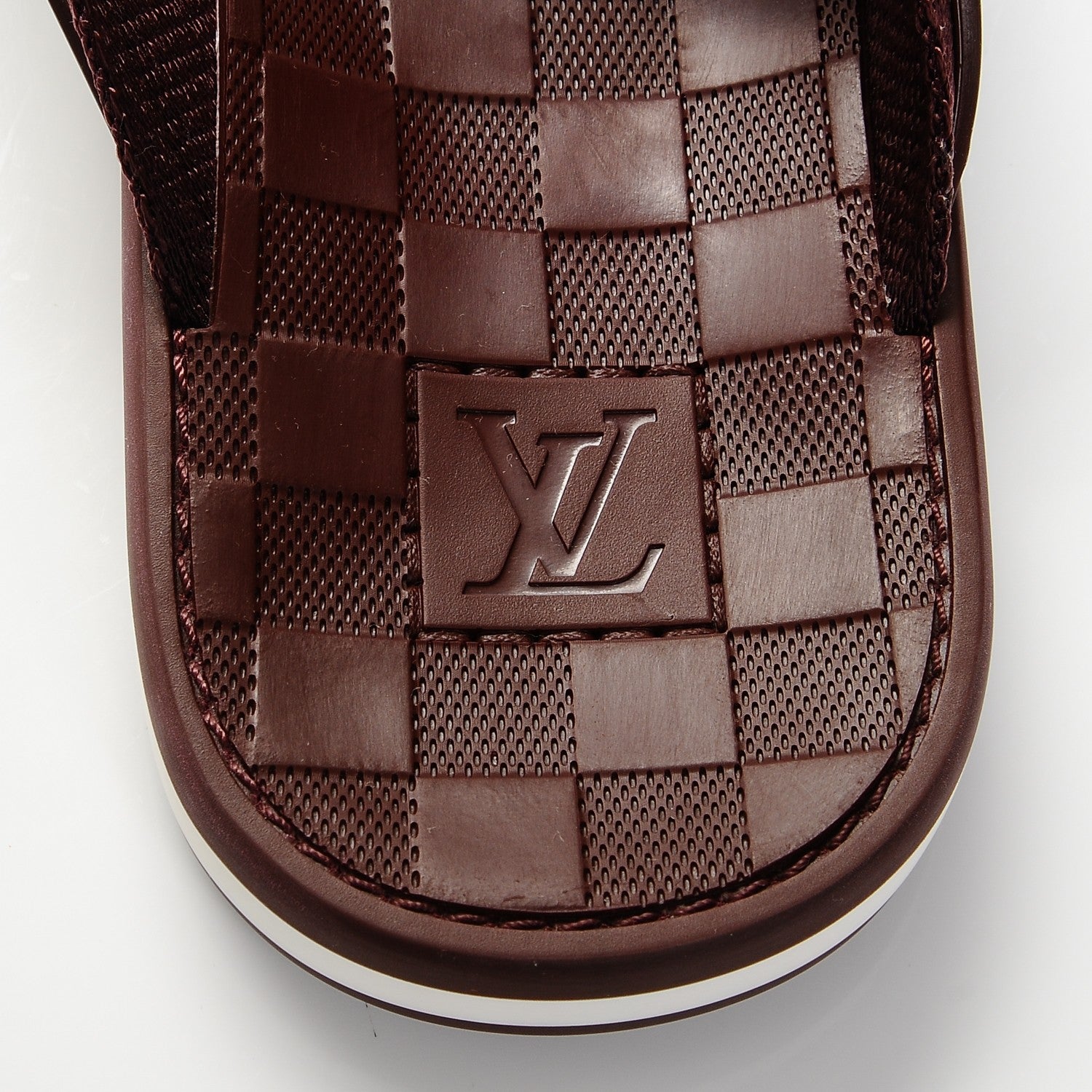 Louis Vuitton Mens Rubber Damier Keys Thong Sandals 6 Bordeaux 8 of 8