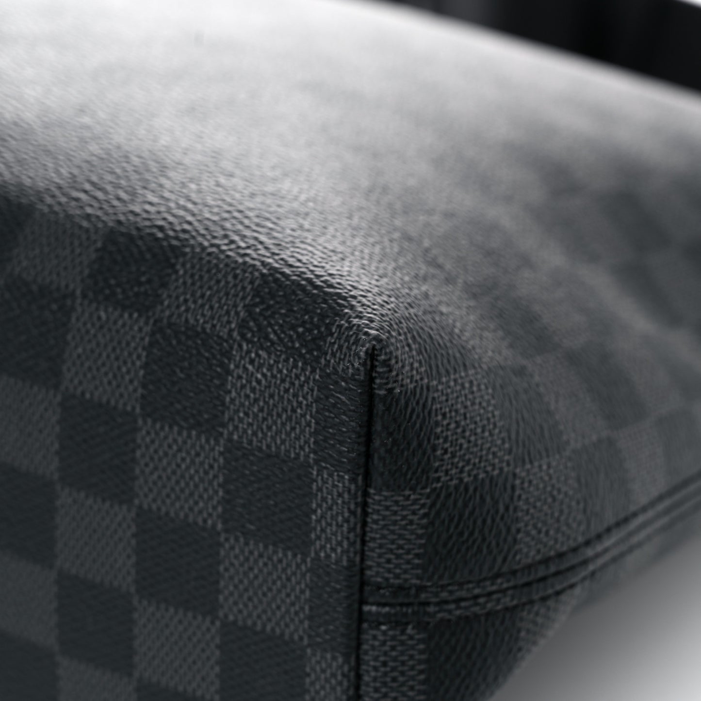 Damier Graphite Mick MM