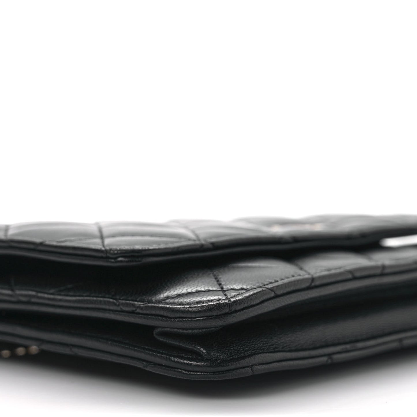 Lambskin Quilted Wallet On Chain WOC Black