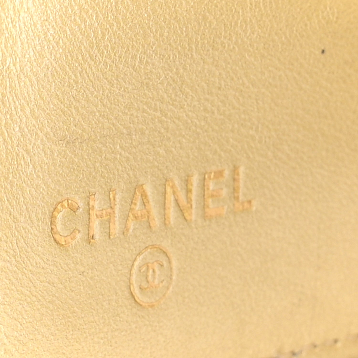 Chanel Metallic Patent Calfskin Quilted Lucky Symbols Yen Wallet Gold 6 of 12