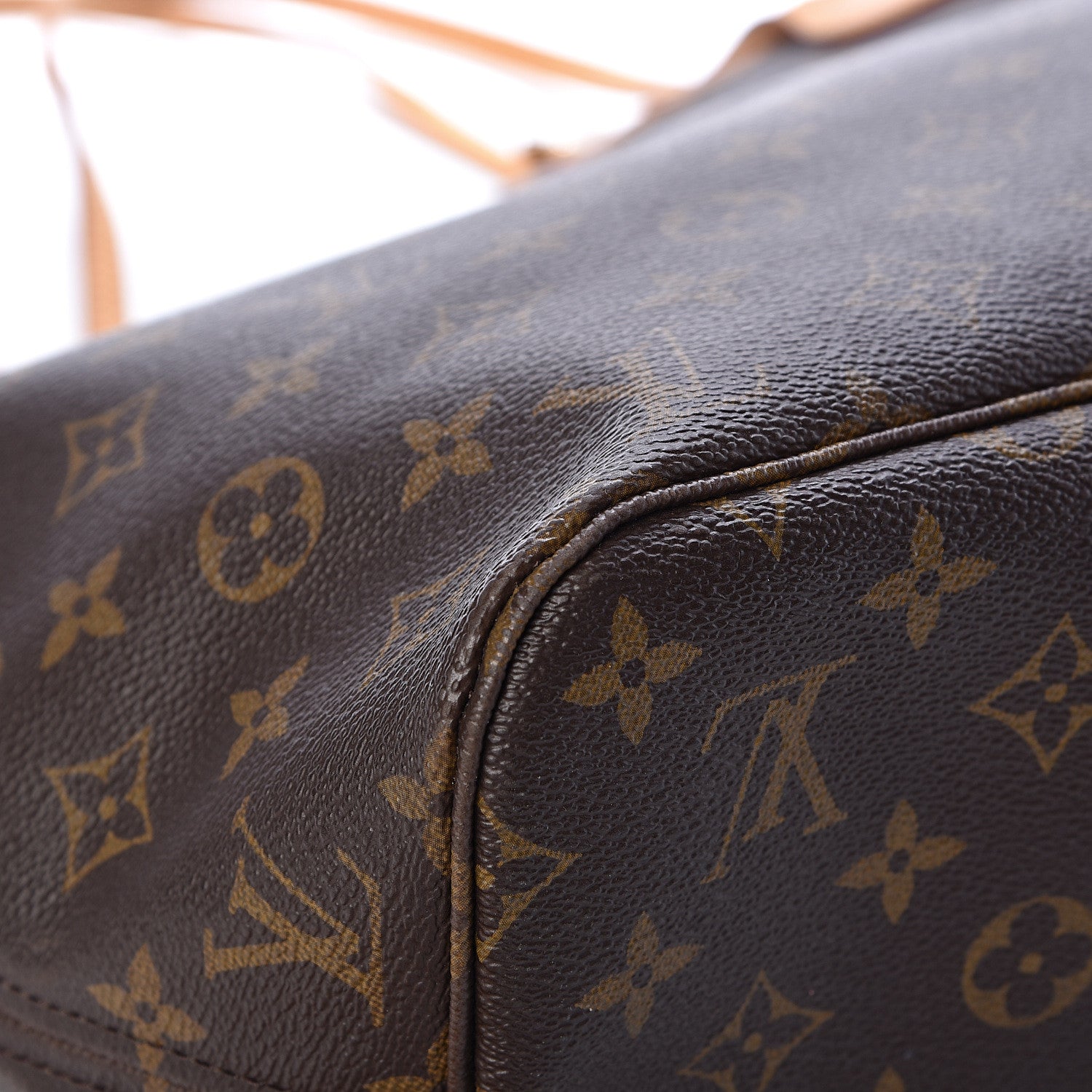 Louis Vuitton Monogram Neverfull MM 13 of 18