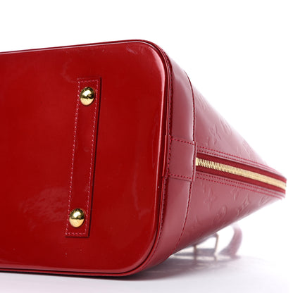 Louis Vuitton Vernis Alma GM Pomme D'Amour 7 of 10