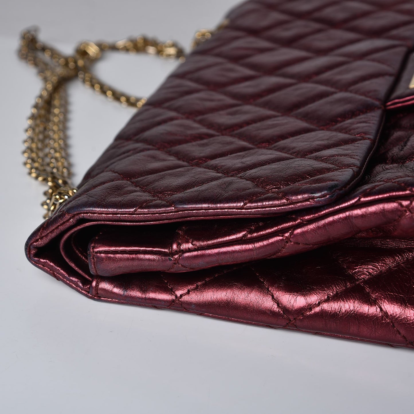 Metallic Aged Calfskin Quilted 2.55 Reissue 227 Flap Dark Red