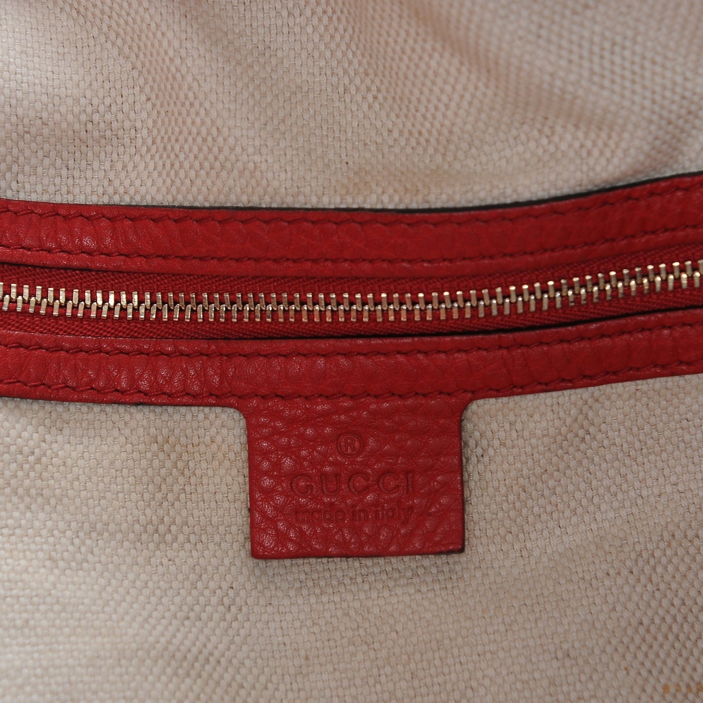 Pebbled Calfskin Large Soho Shoulder Bag Red