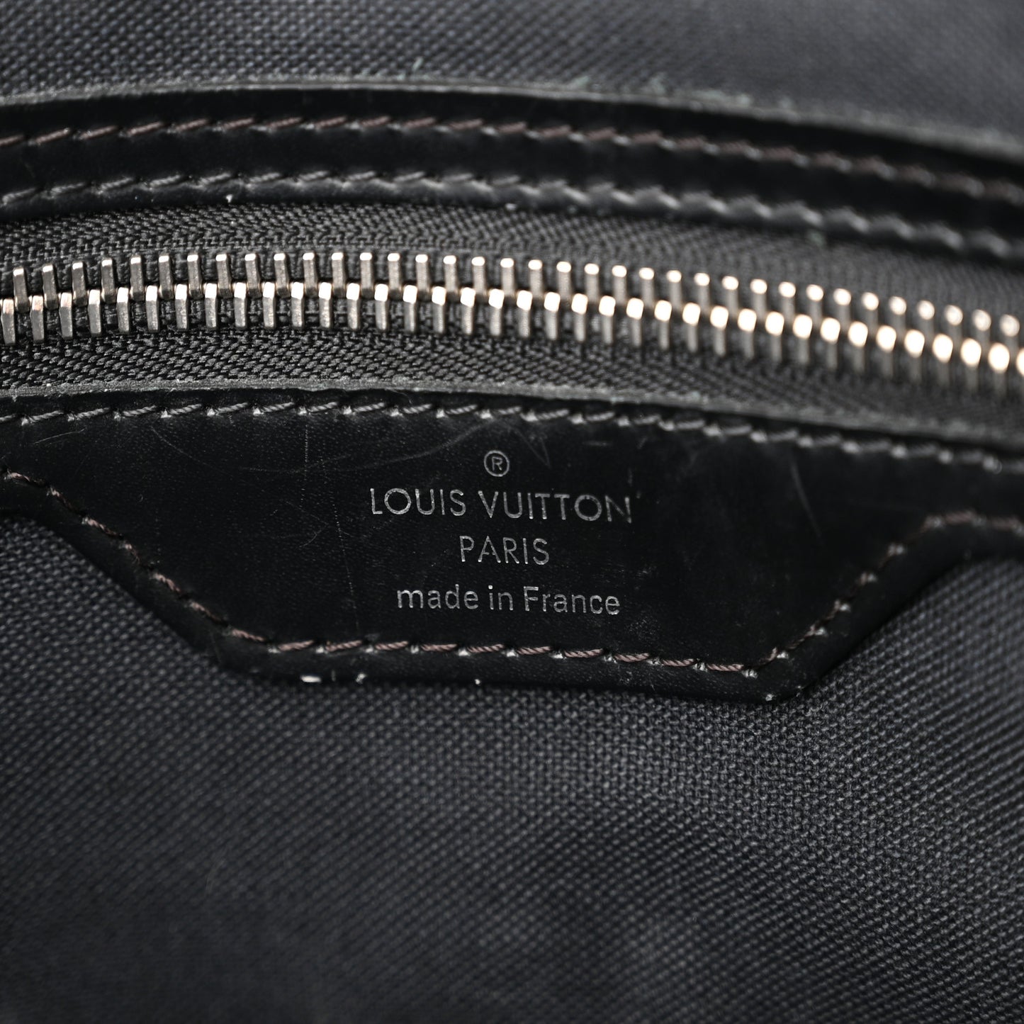Damier Graphite District GM