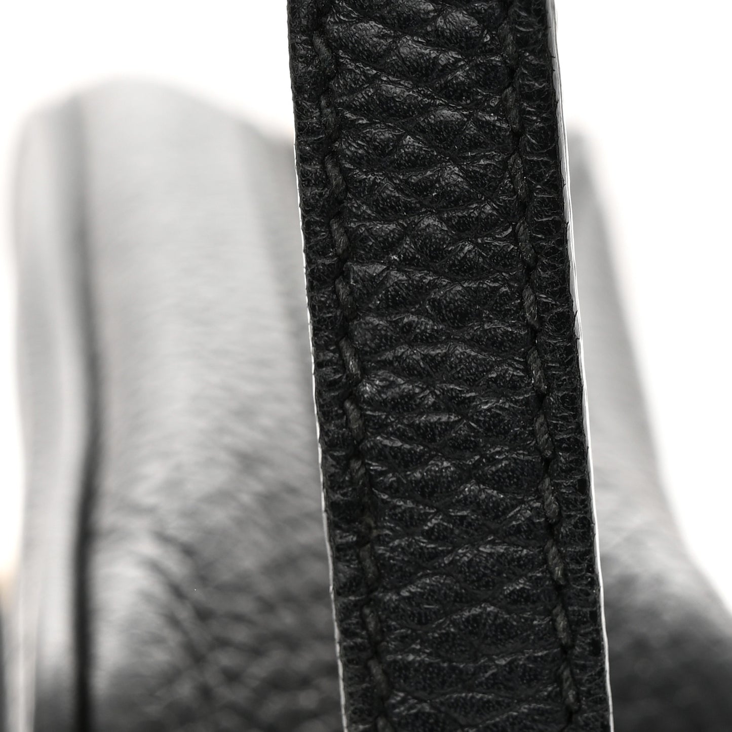 Pebbled Calfskin Small Soho Disco Bag Black