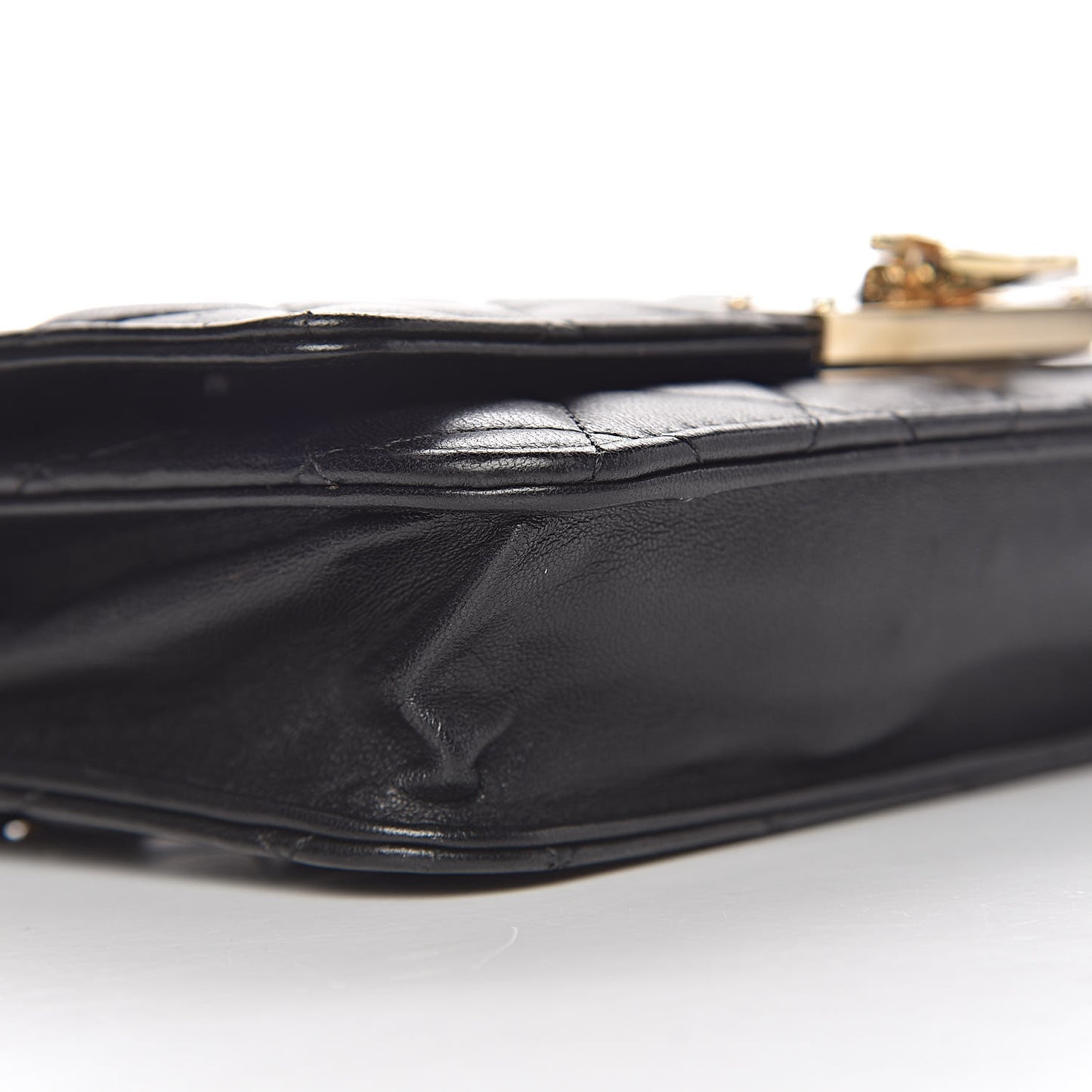 Lambskin Quilted Golden Class Wallet on Chain WOC Black