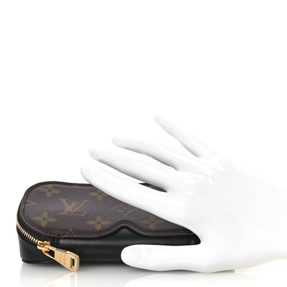 Louis Vuitton Monogram Sunglasses Pouch GM 2 of 6