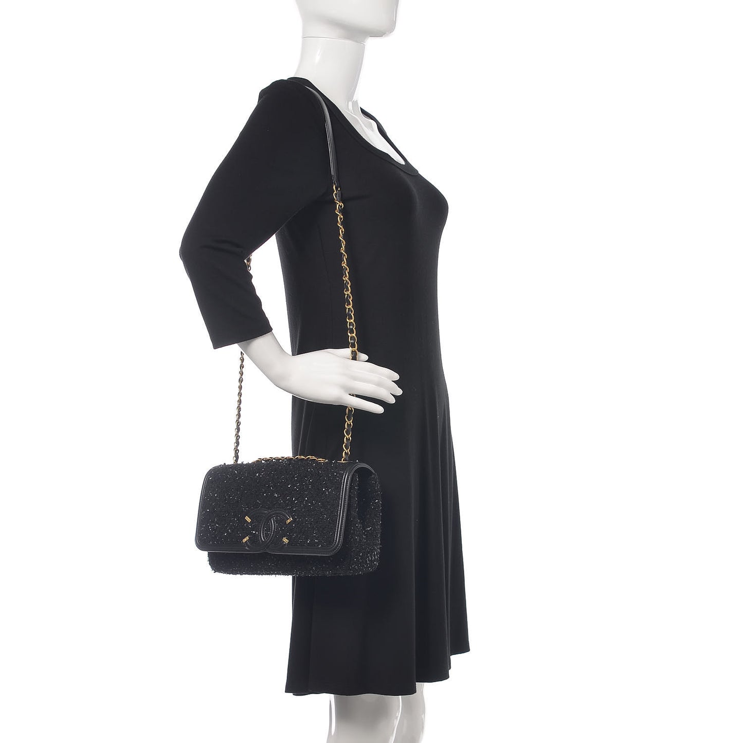 Tweed Calfskin Quilted Medium CC Filigree Flap Black