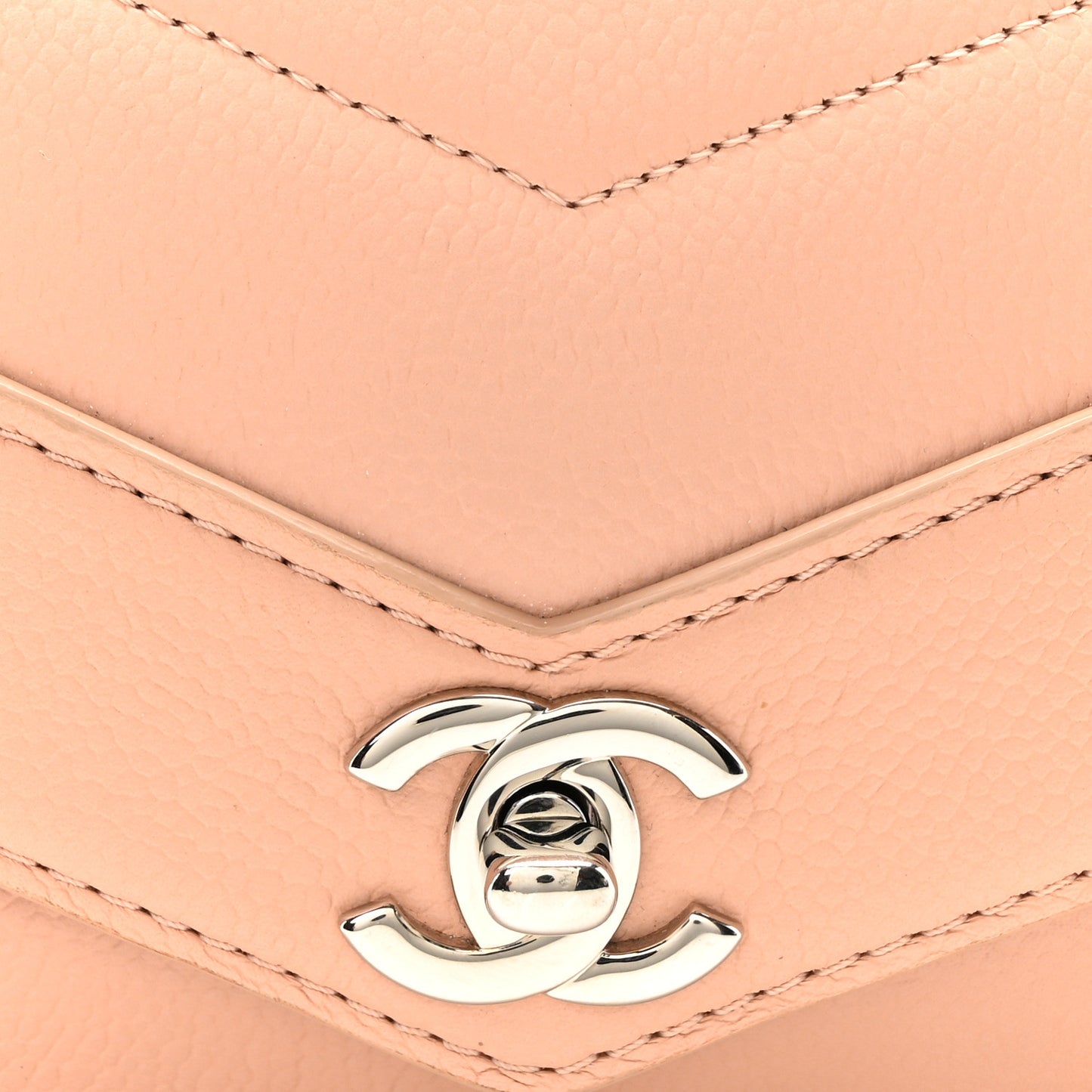 Caviar Chevron Quilted Small Single Flap Light Pink