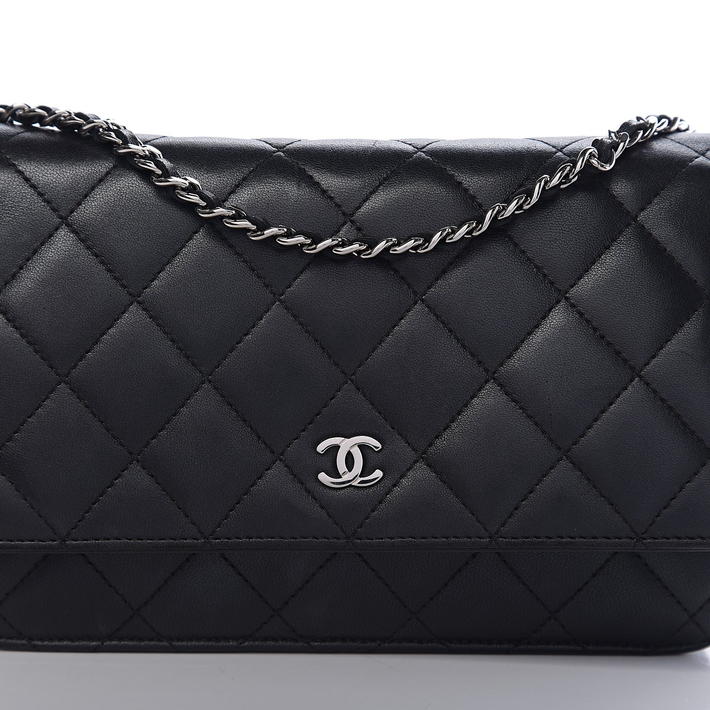 Lambskin Quilted Wallet On Chain WOC Black