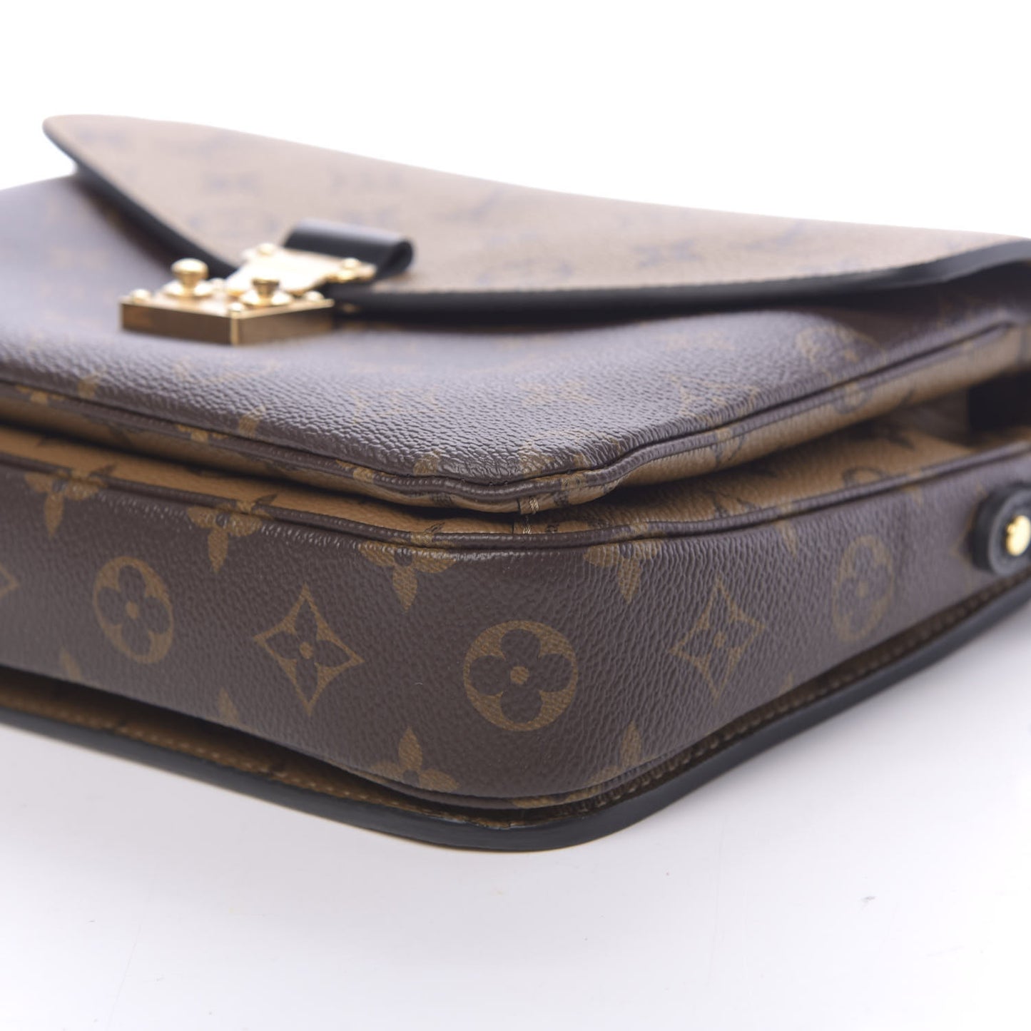 Reverse Monogram Pochette Metis