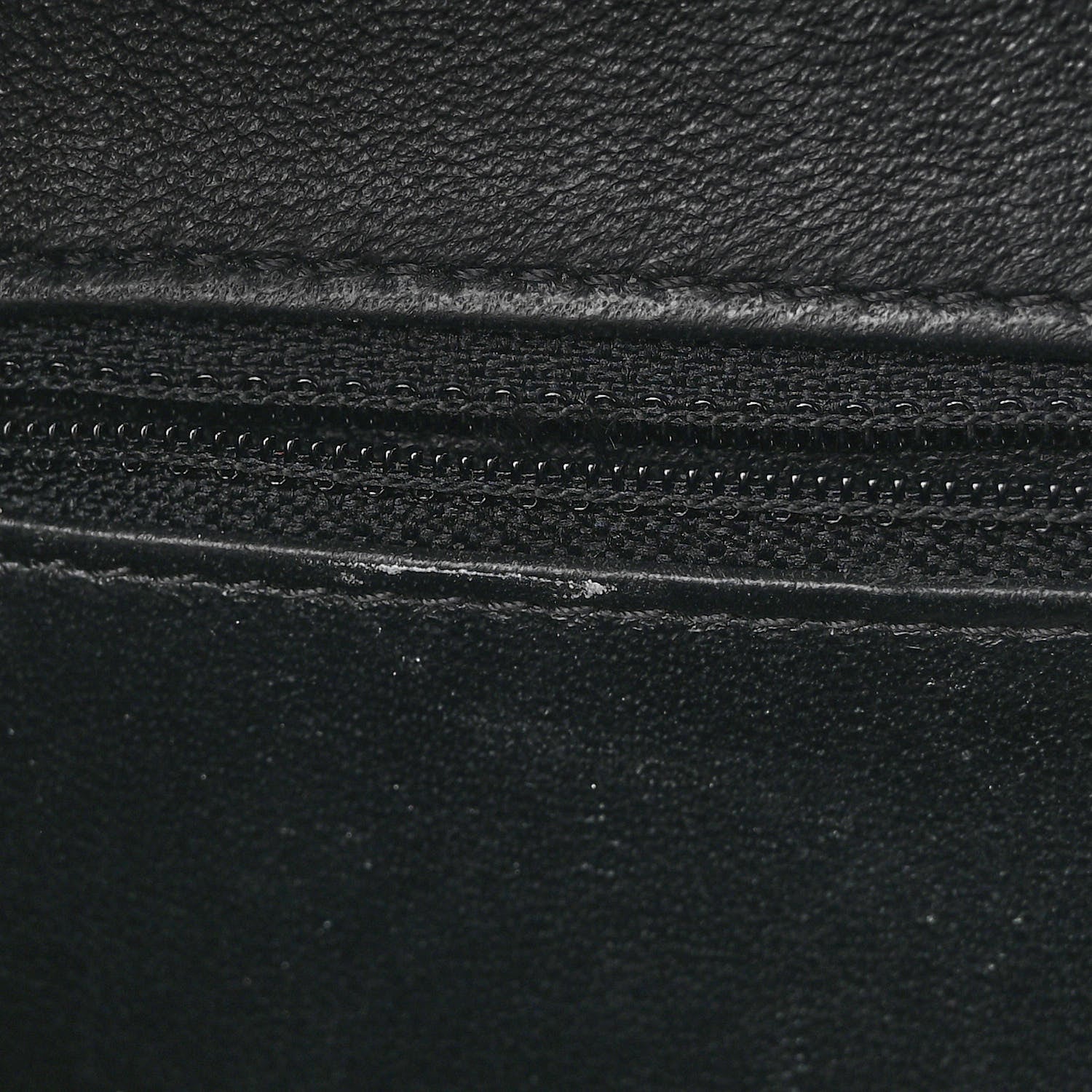 Chanel Caviar Quilted Medium CC Filigree Vanity Case Navy Black 15 of 15
