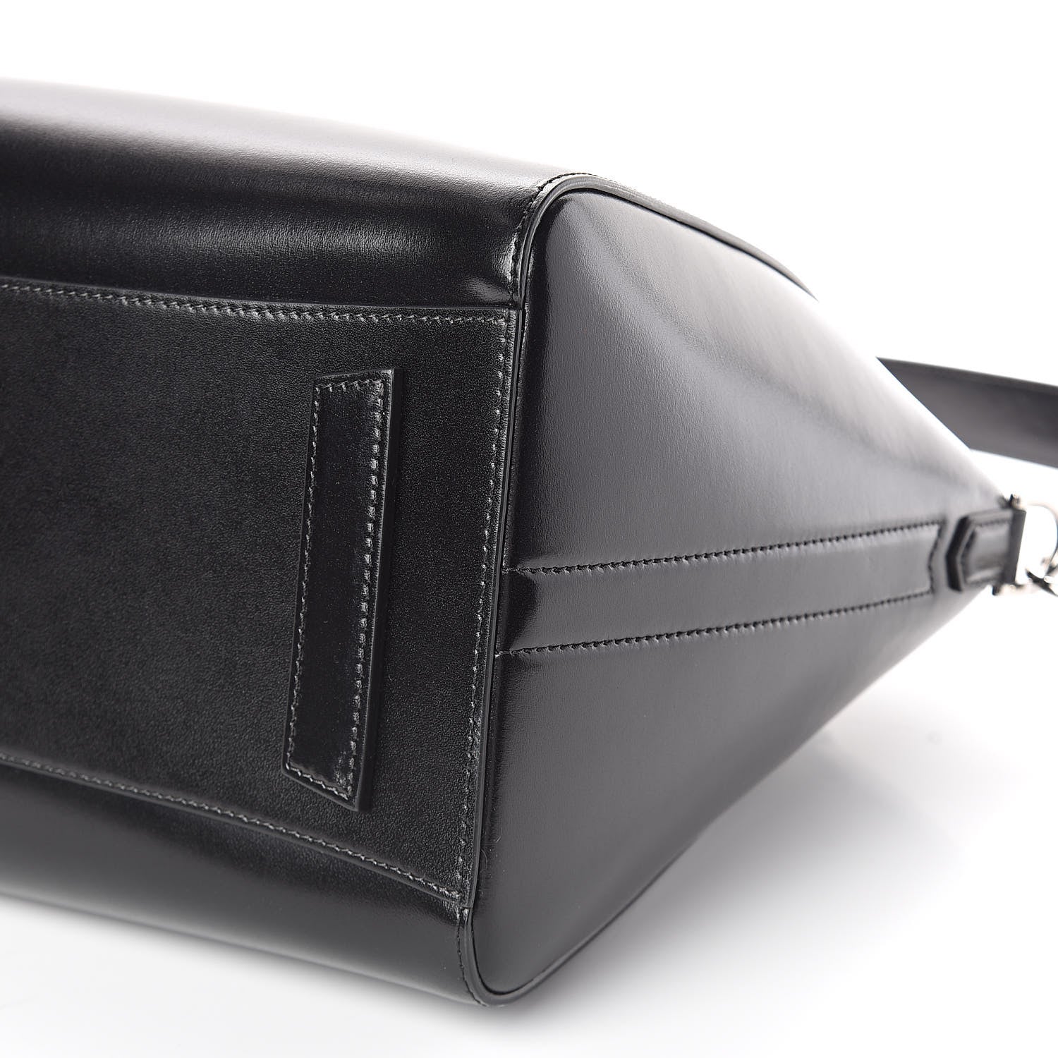 Givenchy Shiny Lord Calfskin Medium Antigona Black 8 of 8