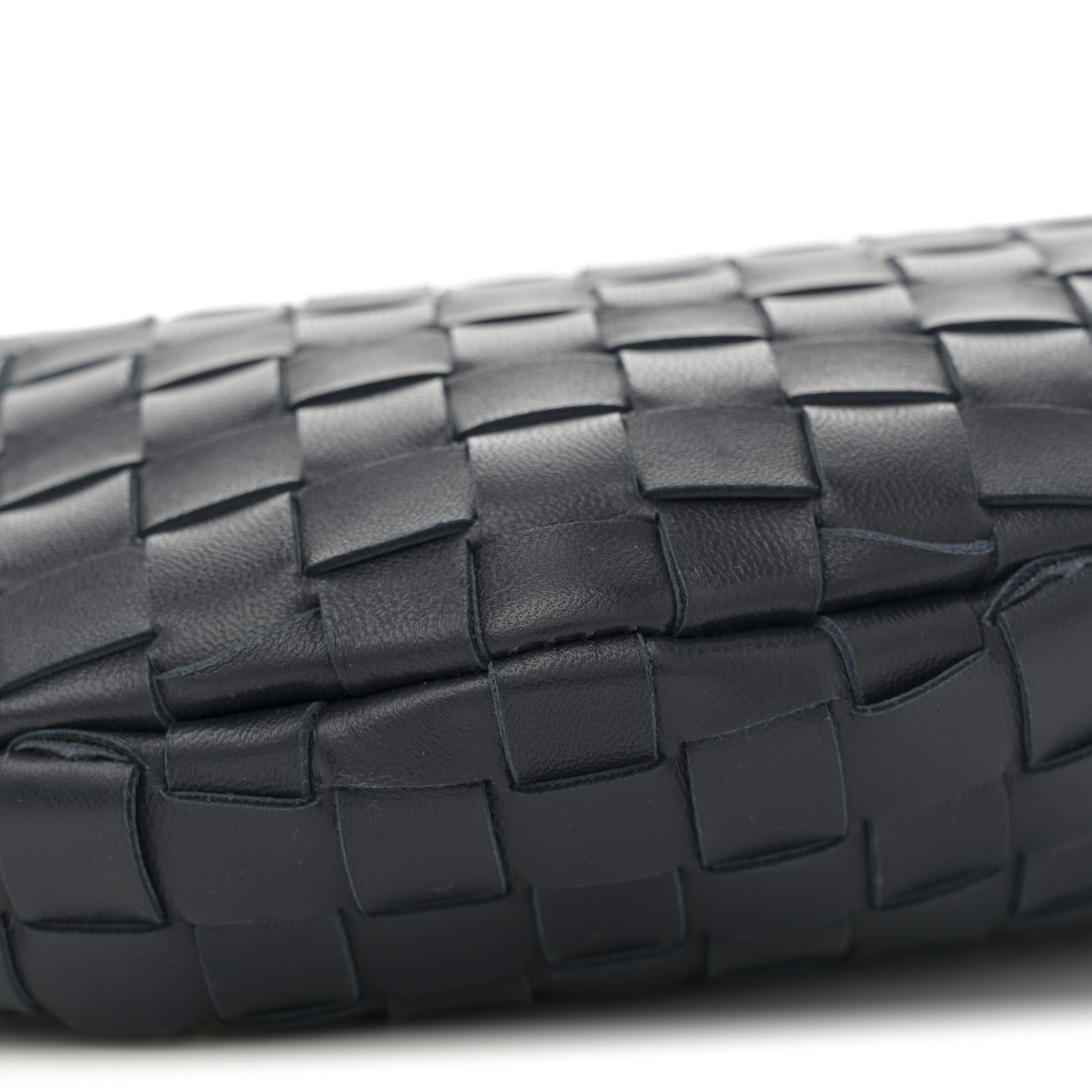 Bottega Veneta Nappa Intrecciato Sardine With Chain Bag Space 9 of 10