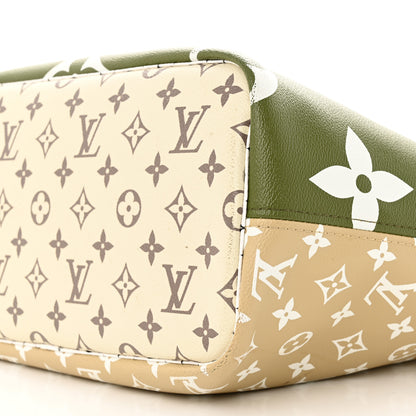Louis Vuitton Monogram Giant Neverfull MM Kaki 12 of 17