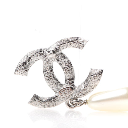 Chanel Crystal Pearl CC Drop Darling Bows Earrings Silver Pearly White 4 of 5