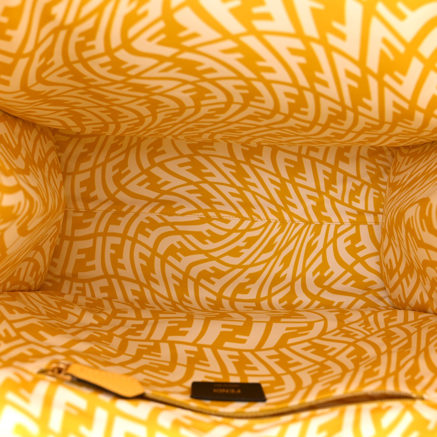 Fendi X SARAH COLEMAN Glazed Canvas Vitello King FF Vertigo Shopping Tote Bag Mimosa White 5 of 10