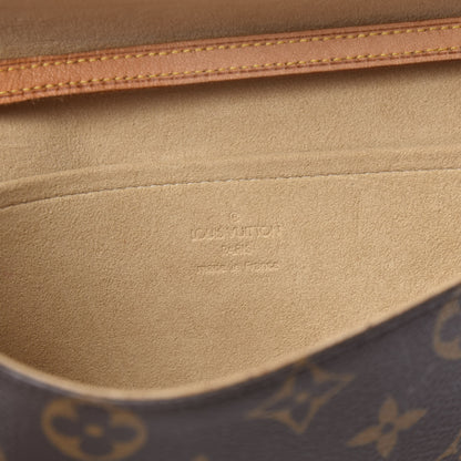 Louis Vuitton Monogram Pochette Twin GM 7 of 11